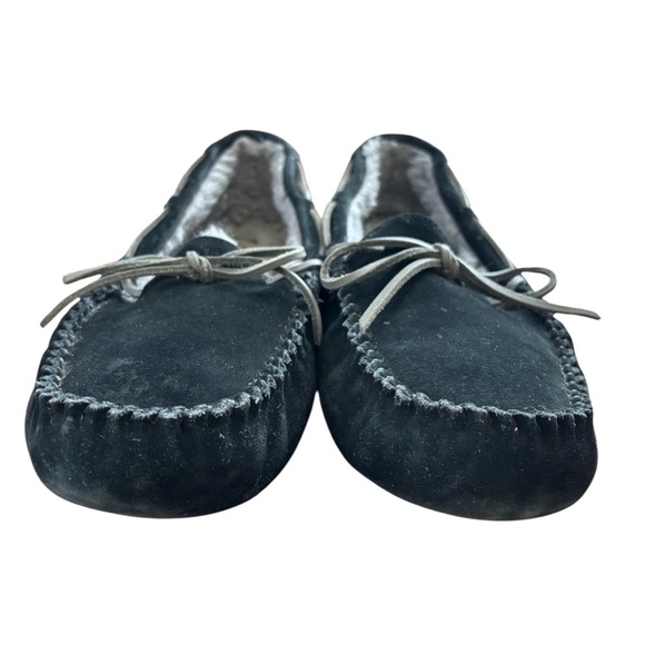 SOLD ❤️ UGG Men's Dark Suede Olsen Moccasin Loafers with Gray Laces - Picture 3 of 7